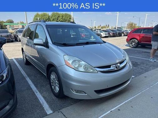 2010 Toyota Sienna XLE