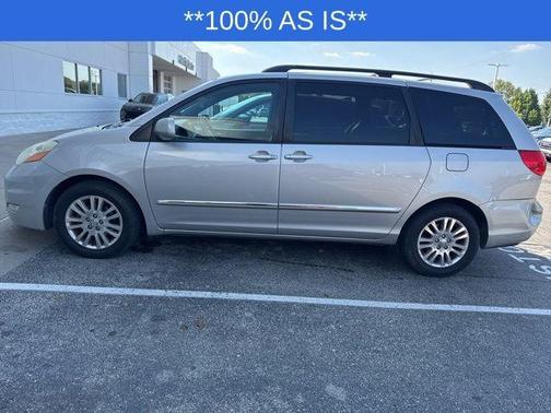 2010 Toyota Sienna XLE