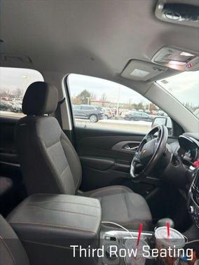 2021 Chevrolet Traverse LT Cloth
