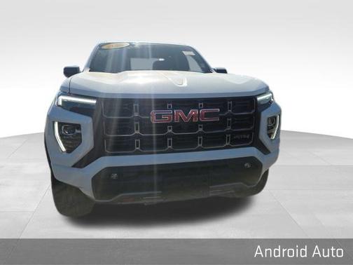 Summit White 2025 GMC Canyon AT4