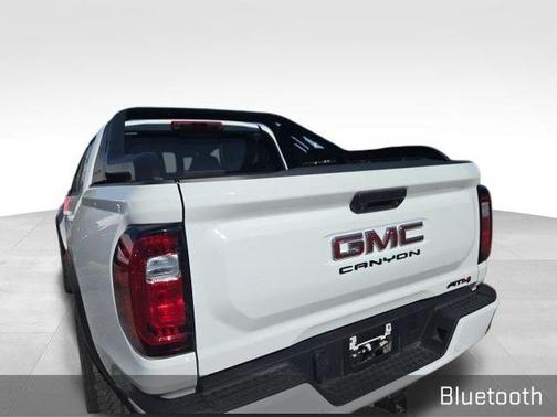 Summit White 2025 GMC Canyon AT4