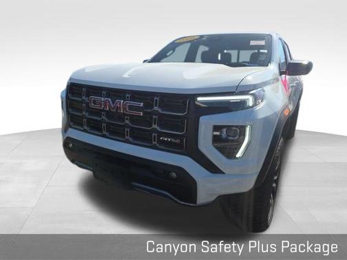 2025 GMC Canyon AT4