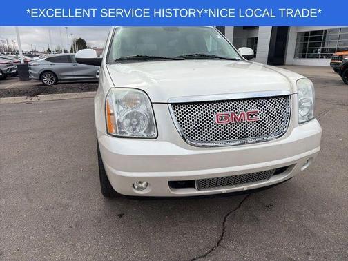 2009 GMC Yukon XL 1500 Denali