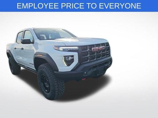 2025 GMC Canyon AT4