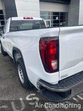 Summit White 2023 GMC Sierra 1500 Pro