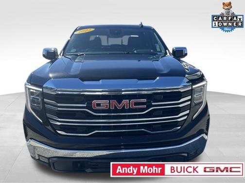 Onyx Black 2023 GMC Sierra 1500 SLT