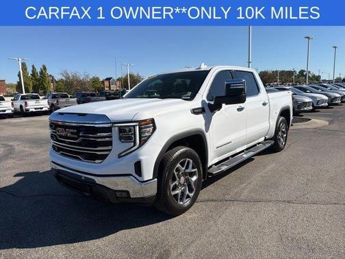 2024 GMC Sierra 1500 SLT