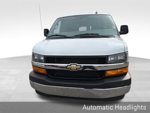 2024 Chevrolet Express 2500 Work Van