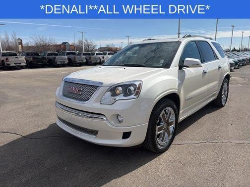 2011 GMC Acadia Denali