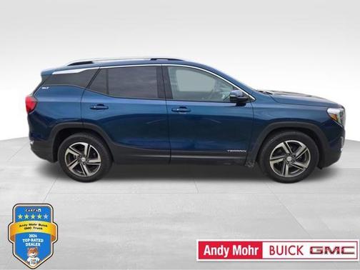 Emerald Metallic 2020 GMC Terrain SLT