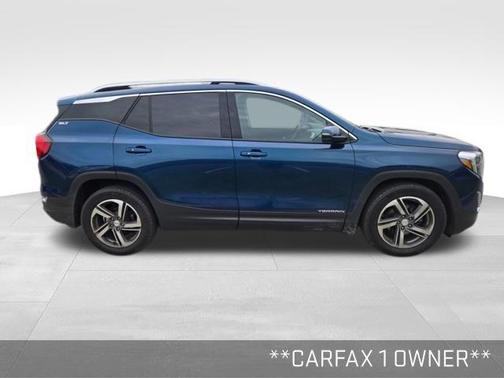 Emerald Metallic 2020 GMC Terrain SLT