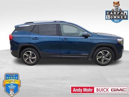 Emerald Metallic 2020 GMC Terrain SLT