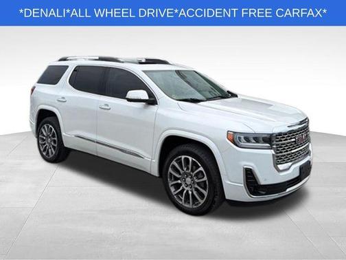White Frost Tri-Coat 2023 GMC Acadia Denali