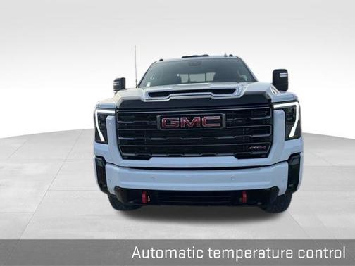 2026 GMC Sierra 2500 AT4