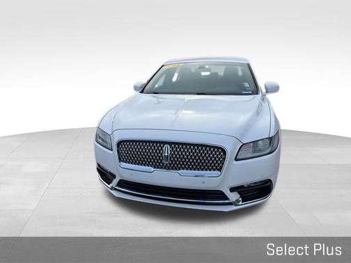 2018 Lincoln Continental Select