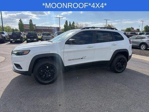 Bright White Clearcoat 2022 Jeep Cherokee X