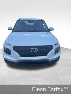 2024 Hyundai VENUE SE