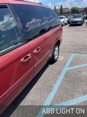2005 Dodge Grand Caravan SXT