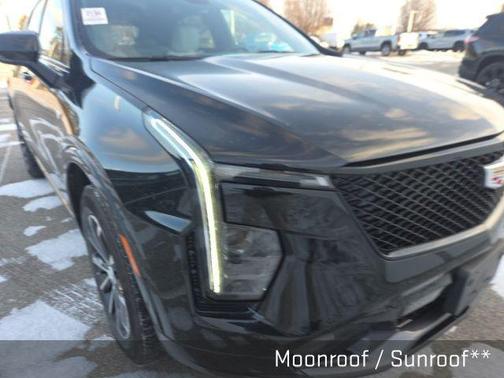 2024 Cadillac XT4 Sport