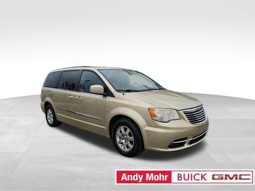 2012 Chrysler Town & Country Touring
