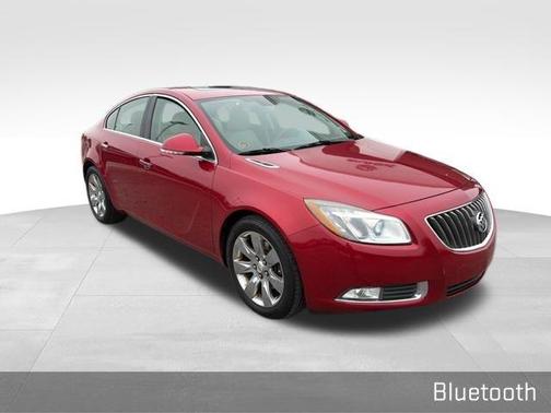 2012 Buick Regal Premium 2