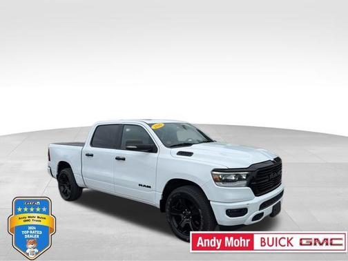 Bright White Clearcoat 2020 RAM 1500 Big Horn