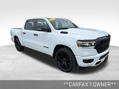 Bright White Clearcoat 2020 RAM 1500 Big Horn
