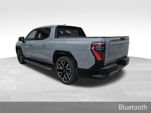 2024 GMC Sierra EV Denali