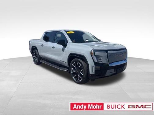 2024 GMC Sierra EV Denali