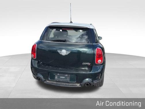 2011 MINI Cooper S Countryman Base