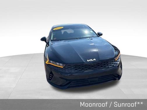 2022 Kia K5 EX