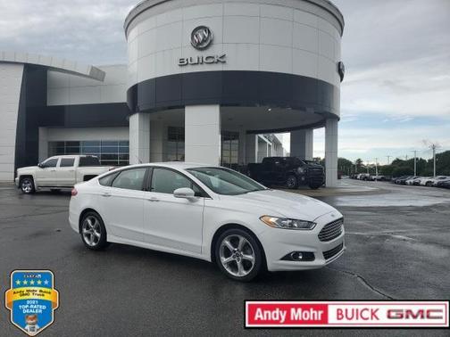 Photo 1 of 49 of 2016 Ford Fusion SE
