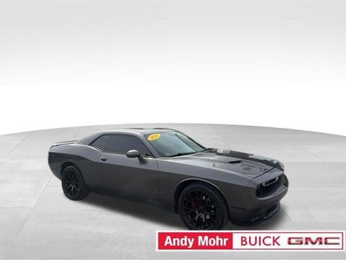Granite Crystal Clearcoat Metallic 2017 Dodge Challenger SXT