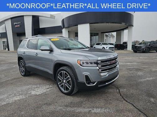 2023 GMC Acadia SLT