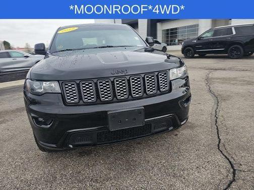 Diamond Black 2019 Jeep Grand Cherokee Altitude