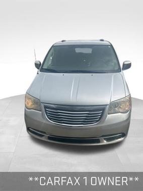 2011 Chrysler Town & Country Touring-L