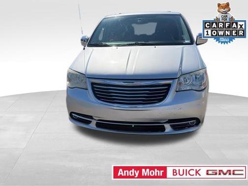 2011 Chrysler Town & Country Touring-L