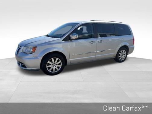 2011 Chrysler Town & Country Touring-L