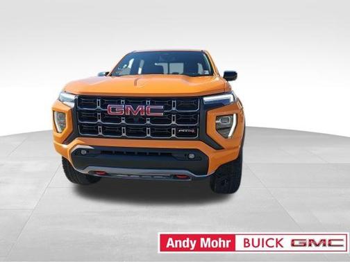 2025 GMC Canyon AT4