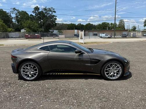 2021 Aston Martin Vantage Automatic