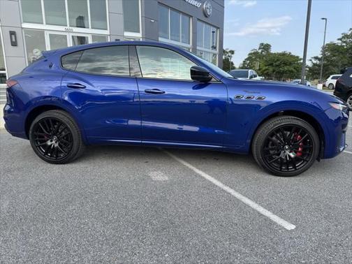 2024 Maserati Levante Modena Ultima
