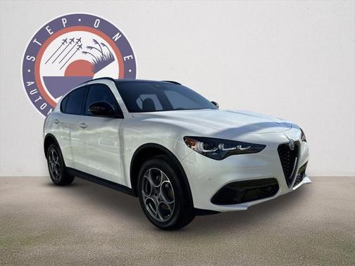 2025 Alfa Romeo Stelvio Sprint AWD
