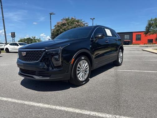 2024 Cadillac XT4 Luxury