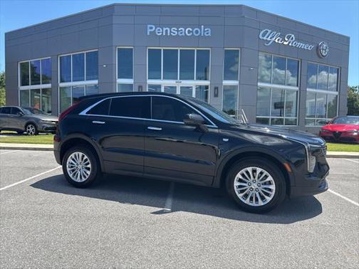 2024 Cadillac XT4 Luxury