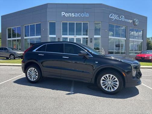 2024 Cadillac XT4 Luxury