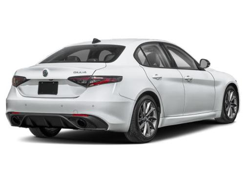 2025 Alfa Romeo Giulia Ti