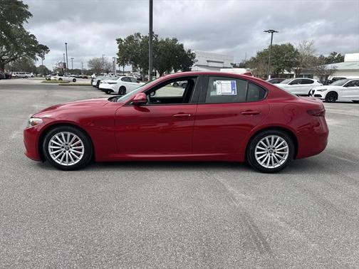 2023 Alfa Romeo Giulia Sprint RWD