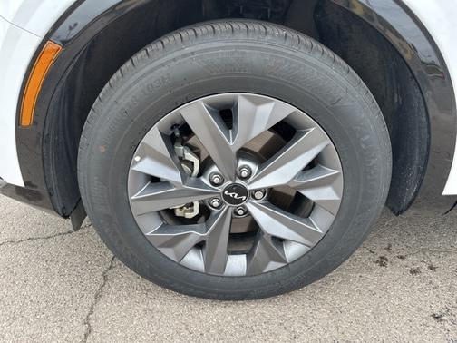 2025 Kia Sportage SX