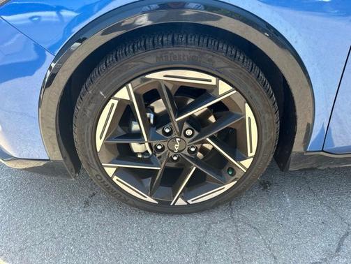 Wave Blue 2025 Kia K4 GT-Line
