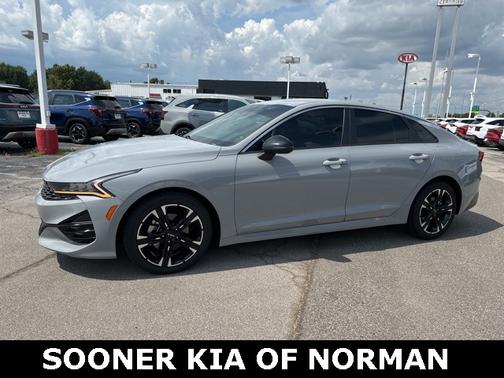 2022 Kia K5 GT-Line
